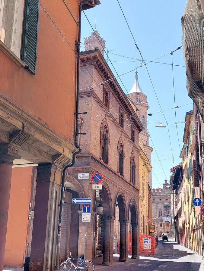 2Towers Holiday House_Centro Storico Di Bologna Luaran gambar