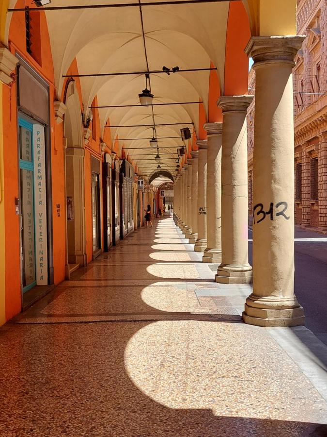 2Towers Holiday House_Centro Storico Di Bologna Luaran gambar